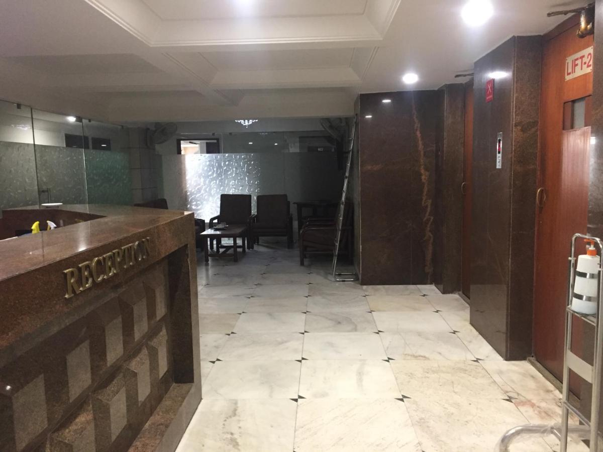 Hotel Apex 아흐메다바드 외부 사진
